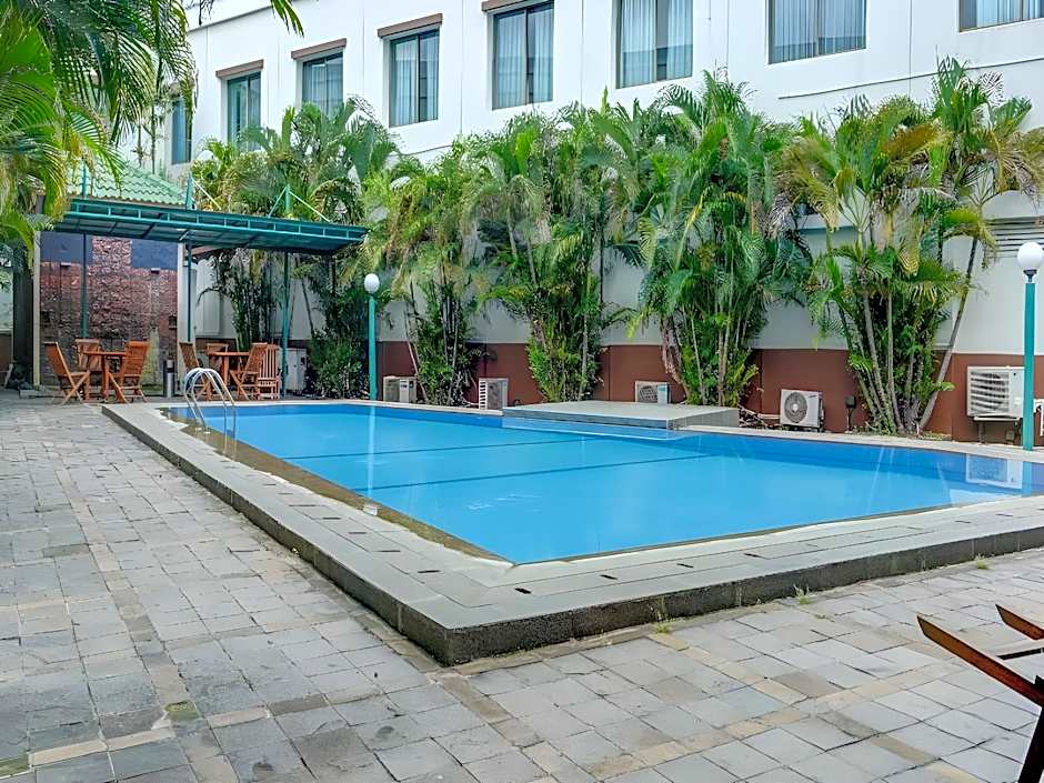 Grand Cikarang Hotel