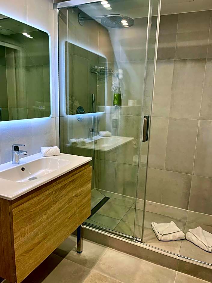 Hotel Central Saint Germain