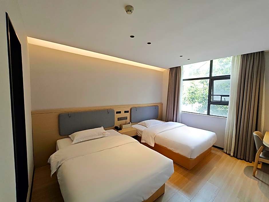 7 Days Premium Zhuzhou Changjiang South Road Central Hospital Branch