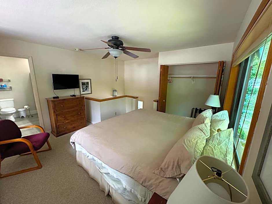 Shadow Mountain Lodge