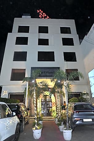 The Grand Radiant Hotel
