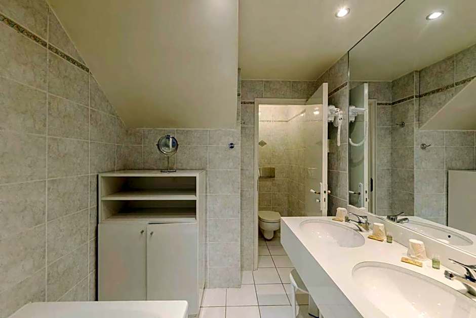 Metropol Hotel