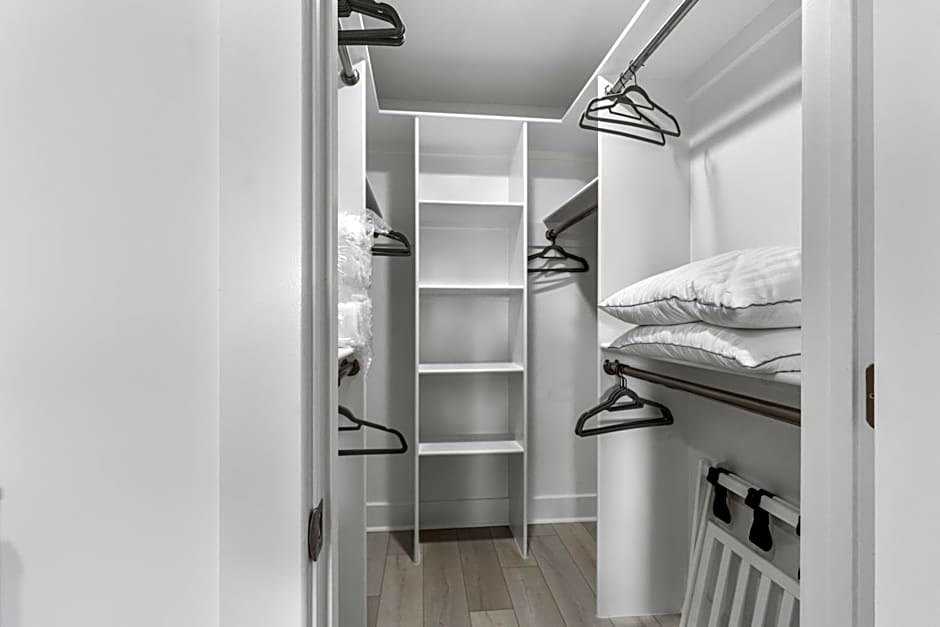 The Rest at Potomac Farms