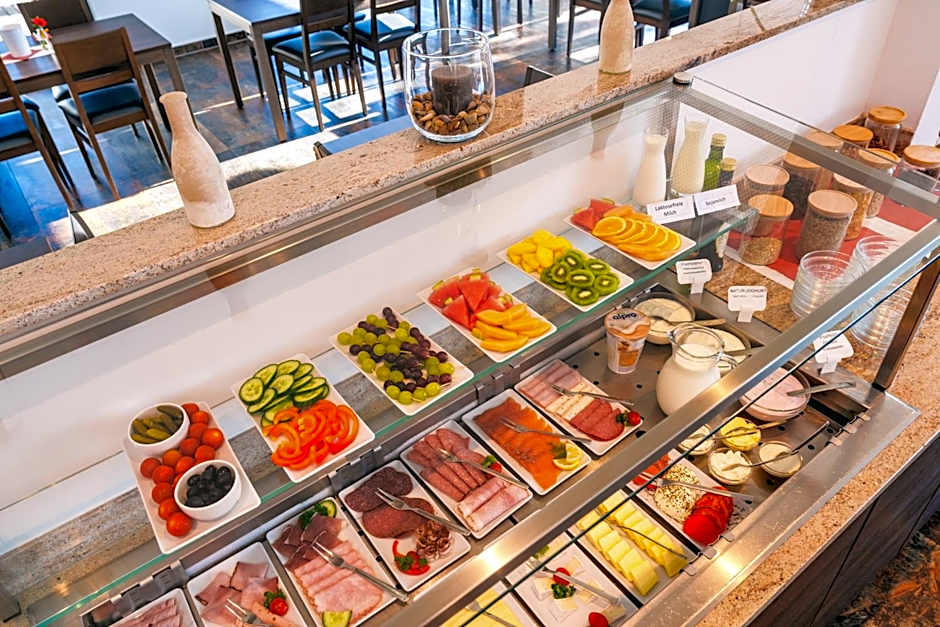Hotel Duda Langenbruck an der A9 zwischen Ingolstadt und München, ideal für Stopover, Geschäftsreisen und Monteure