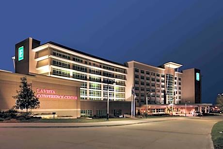 Embassy Suites By Hilton Omaha-La Vista Hotel & Conference Center