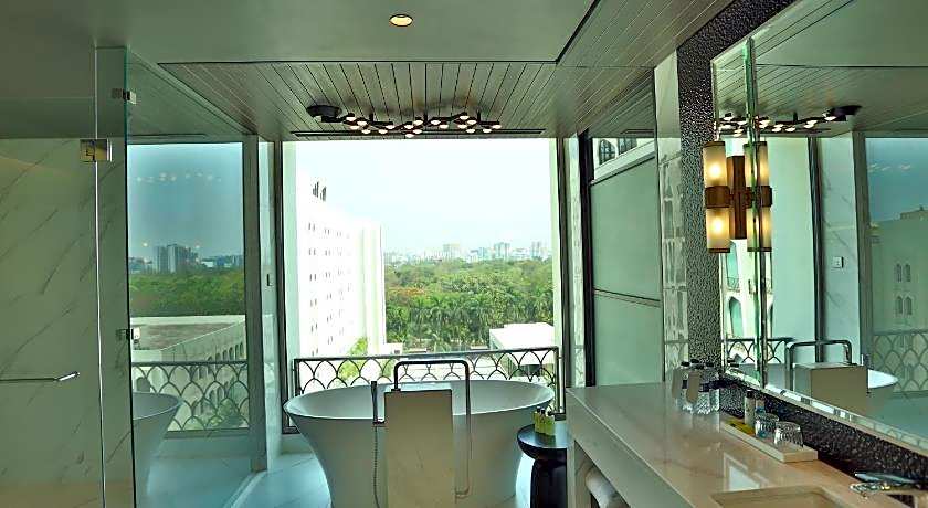 Intercontinental Dhaka By IHG
