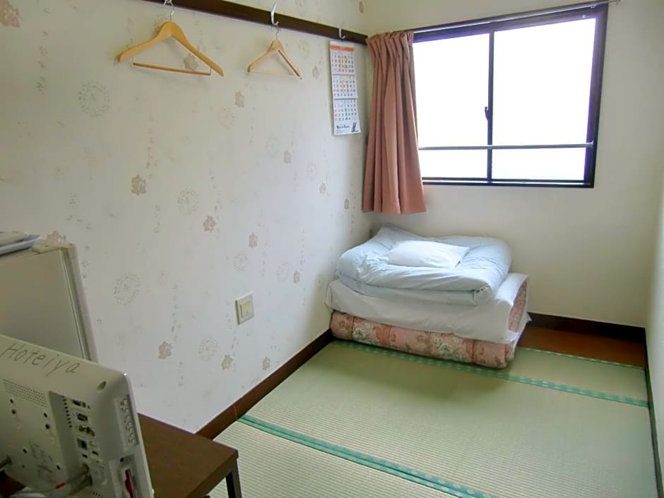 Economy Hotel Hoteiya