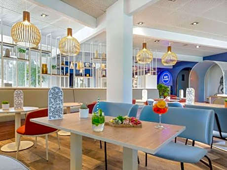 Novotel Aix en Provence Pont de l Arc Fenouilleres