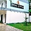 No 33 Lodge