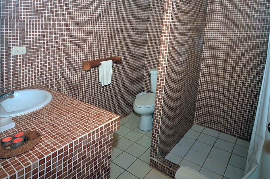 Esencia Hotel and Villas