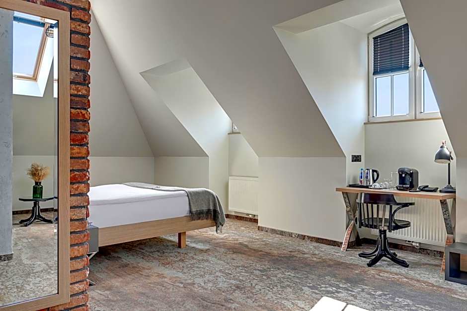 Hotel Almond Business & SPA