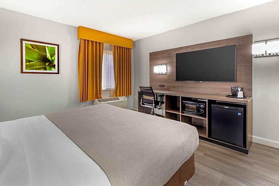 Quality Inn & Suites Raleigh Durham Airport