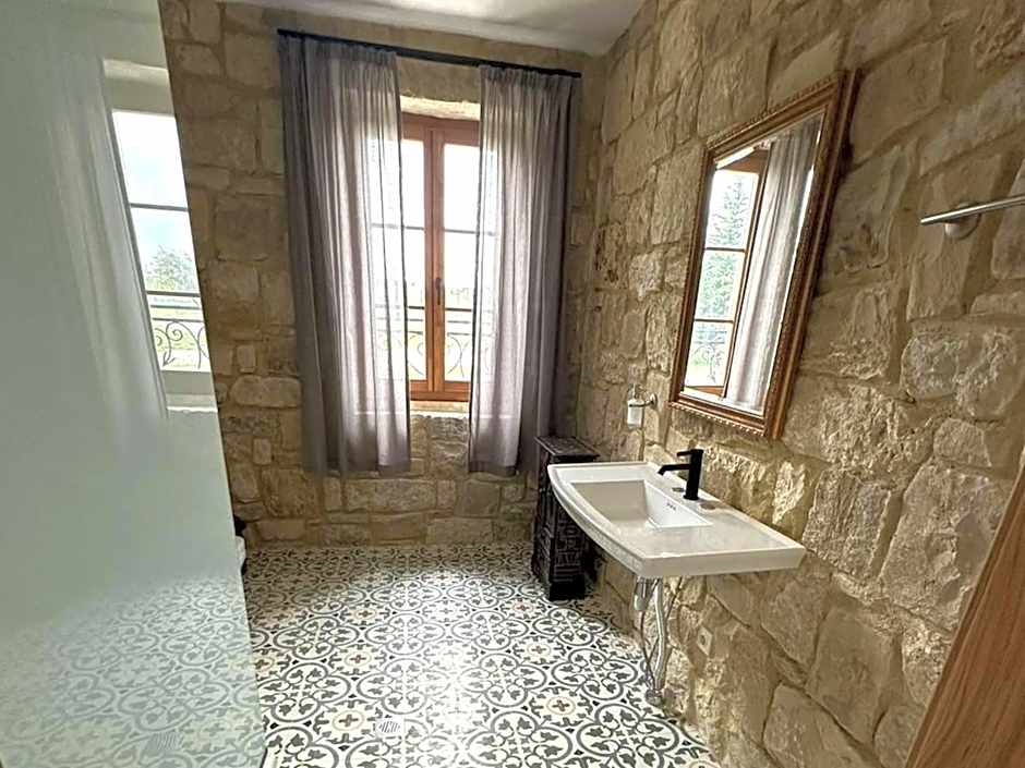 Hotel & Villas - TERIZIS Le Rocher