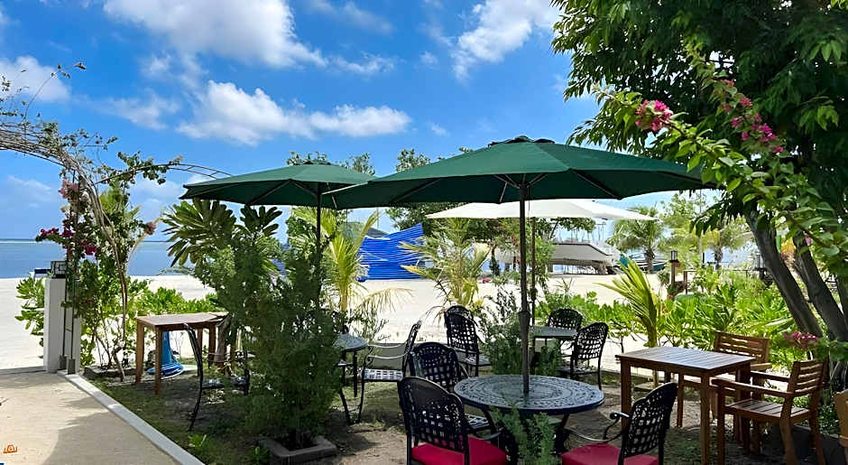 Triton Prestige Seaview and Spa