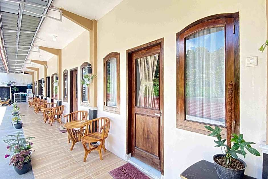 Homestay Banteng Adventure Dieng Mitra RedDoorz