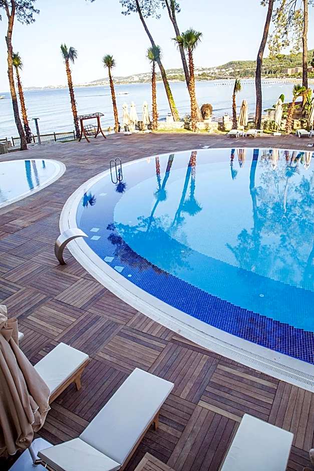 Wome Deluxe Hotel - Halal All Inclusive