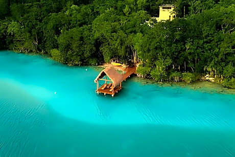 Casa Relaxo Villa en la Laguna con Muelle Privado
