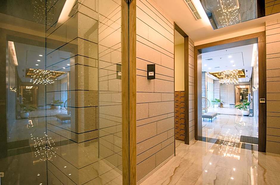 StayG Service Residence Eastern Green by GranDhika