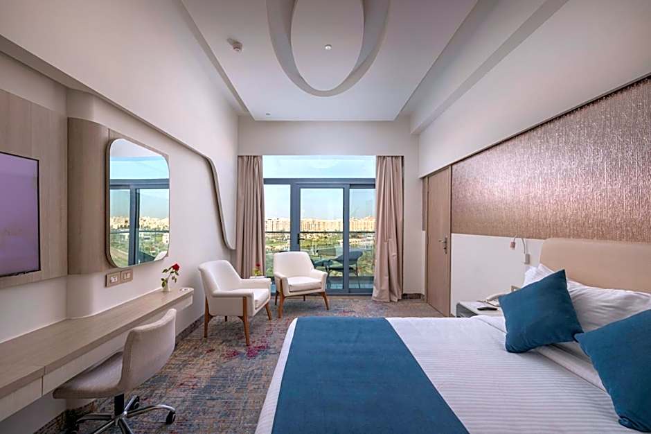 Crowne Plaza Alexandria Mirage by IHG