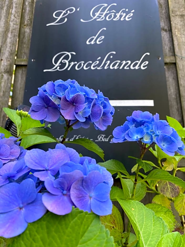 L'Hôtié de Brocéliande à Paimpont, au coeur des sites naturels et légendaires