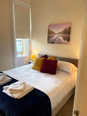 Manor House Hotel and Restaurant