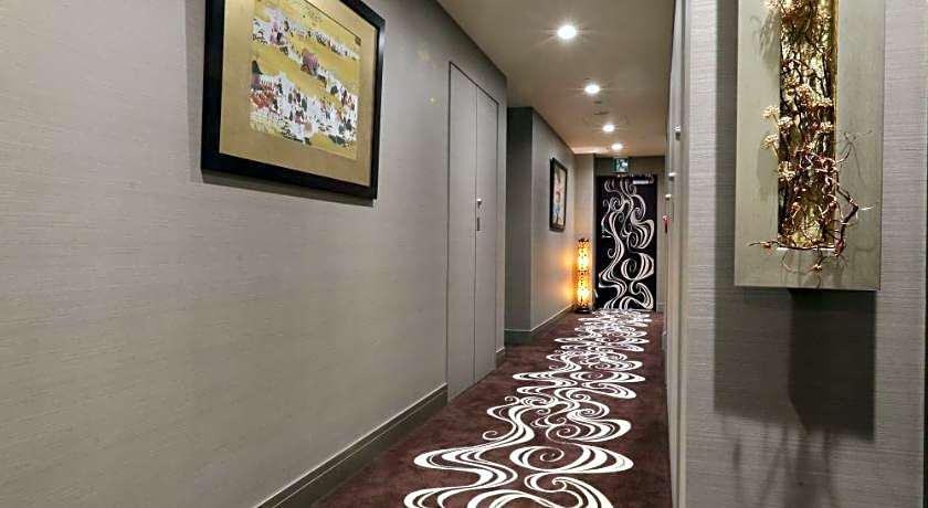 Centurion Hotel Grand Akasakamitsuke Station