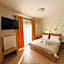 Anassa Deluxe Apartments & Studios