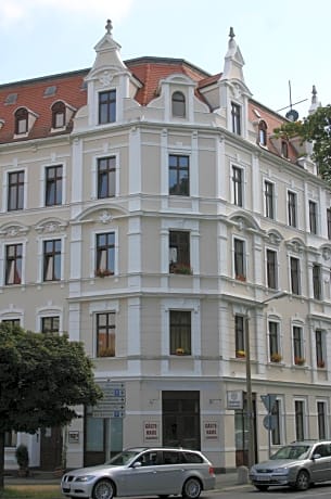 Gästehaus Lisakowski Pension am Brautwiesenpark