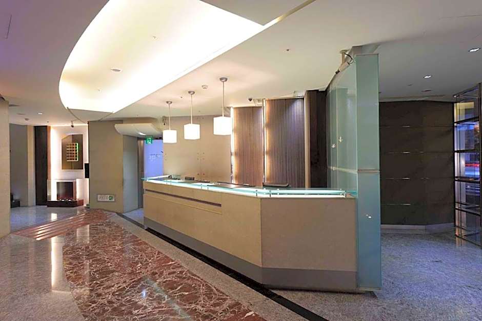 K Hotel - Yunghe