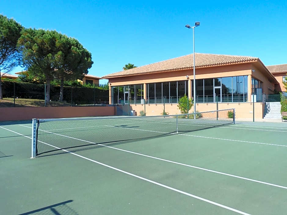 Aparthotel Suites Vila Birdie