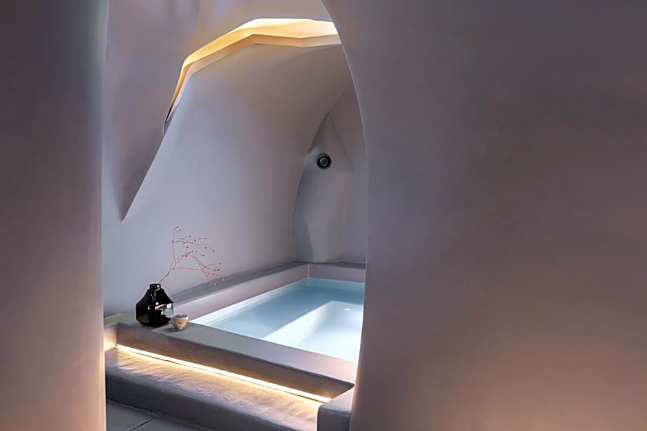 Kivotos Santorini - Preferred Hotels & Resorts