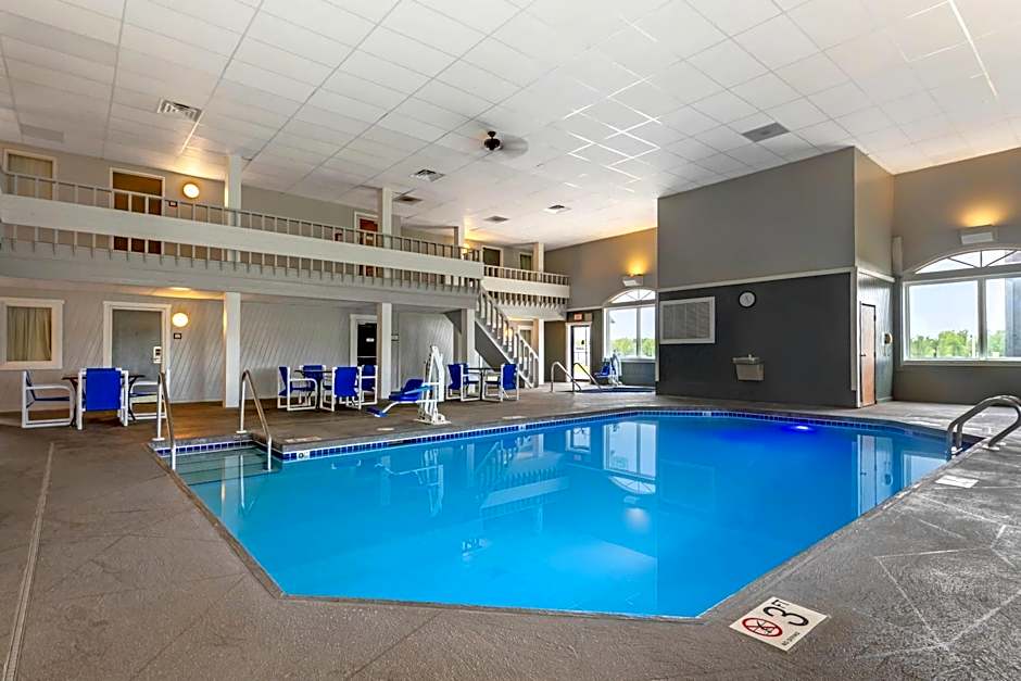 Quality Inn Mauston I-90