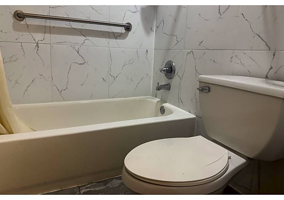 Economy Lodge by Hotel O Texas City