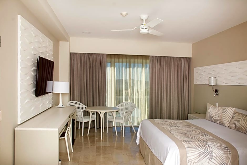 Krystal Grand Puerto Vallarta - All Inclusive
