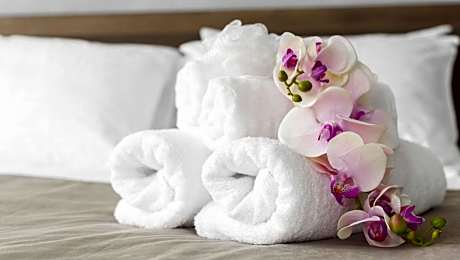 2 Double Beds Nonsmoking