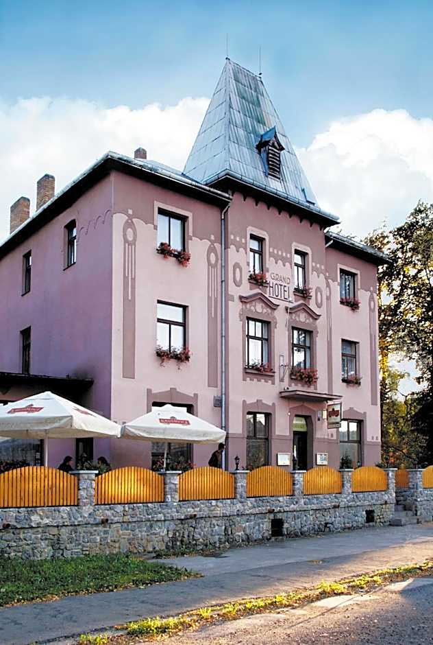 Hotel Grand