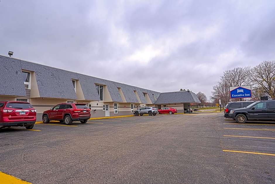 Executive Inn By Belvilla Owatonna Hwy 35