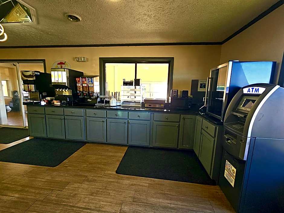 Super 8 by Wyndham Hillsville