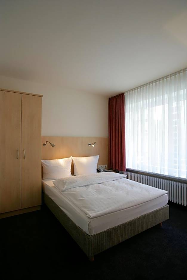 Top Hotel Senator Munich