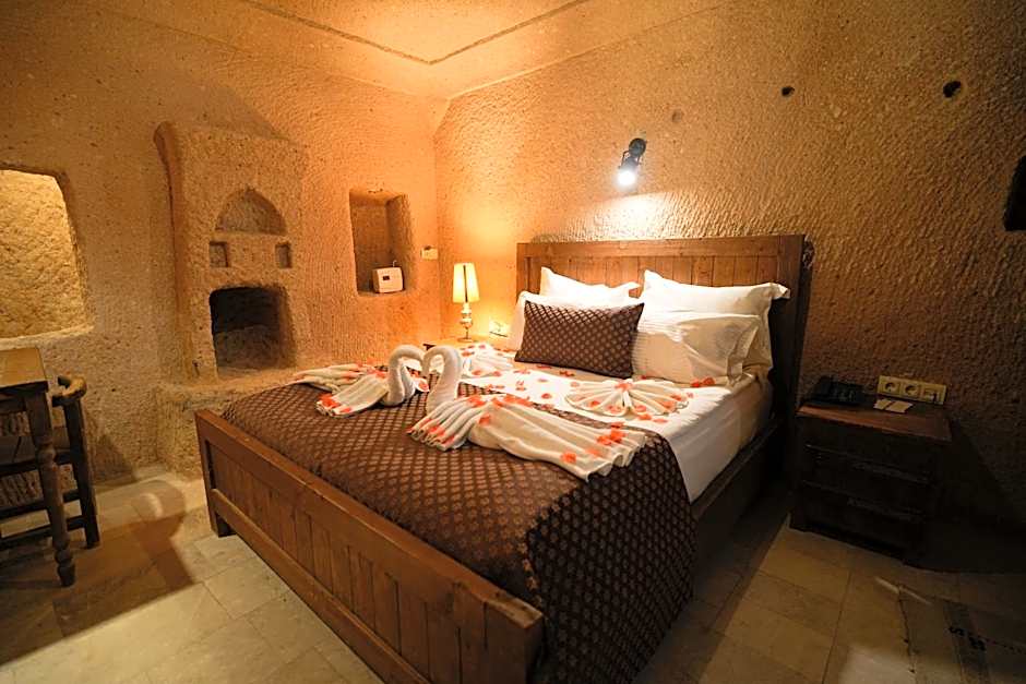 Helike Cave Suites