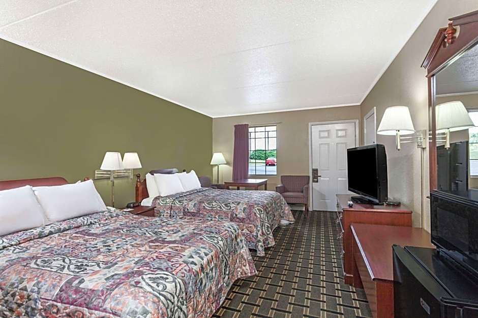 Days Inn by Wyndham Lenoir City