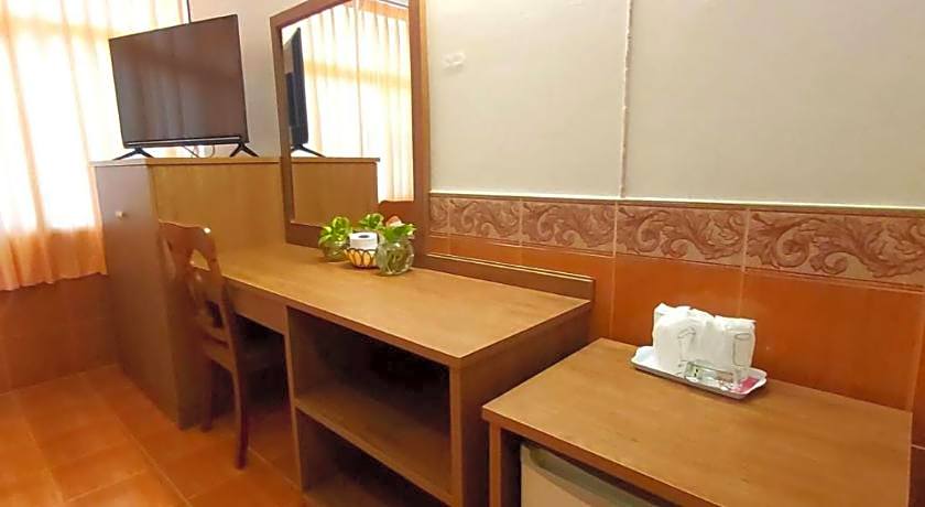 Suriwong Chumphon Hotel