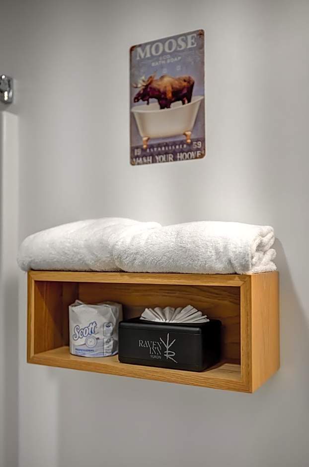 Raven Inn Whitehorse