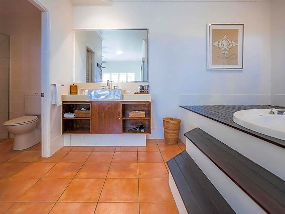 The Reef House Adults Retreat