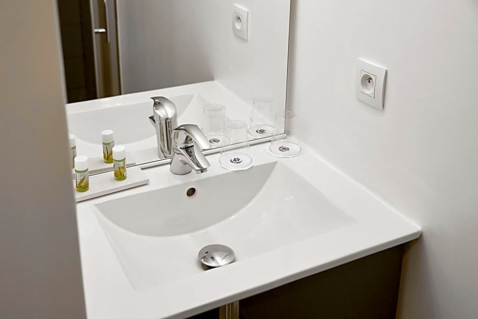 Tulip Inn Massy Palaiseau - Residence