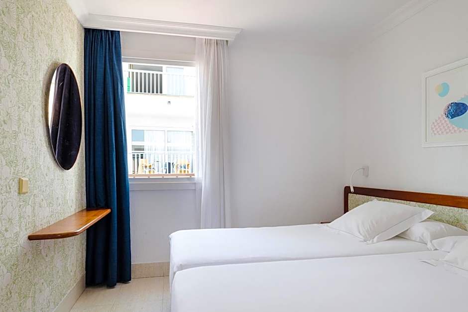 Plus Fariones Apartamentos