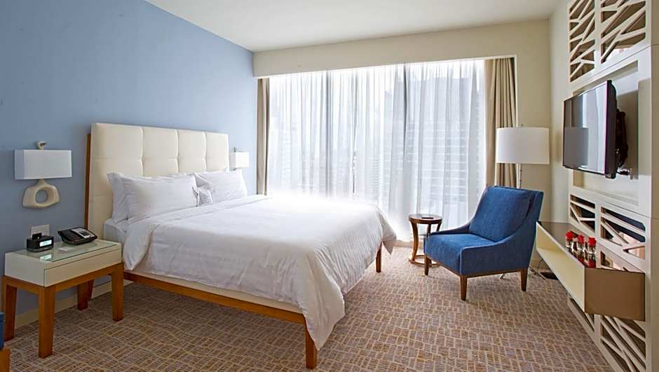 Global Hotel Panama