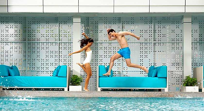 Novotel Living Bangkok Sukhumvit Legacy