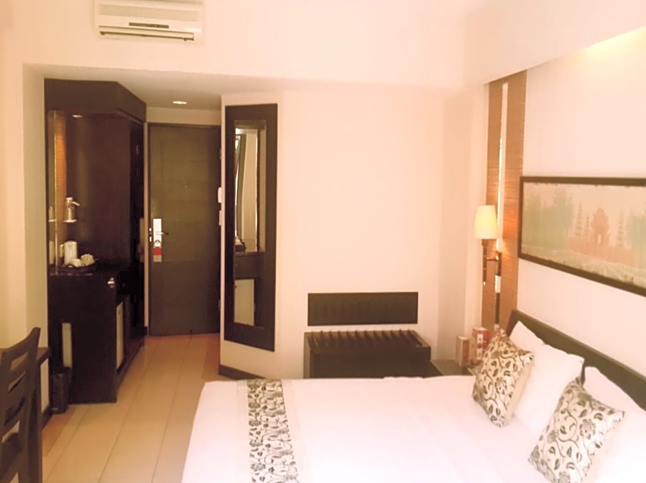 Losari Hotel & Villas Kuta Bali