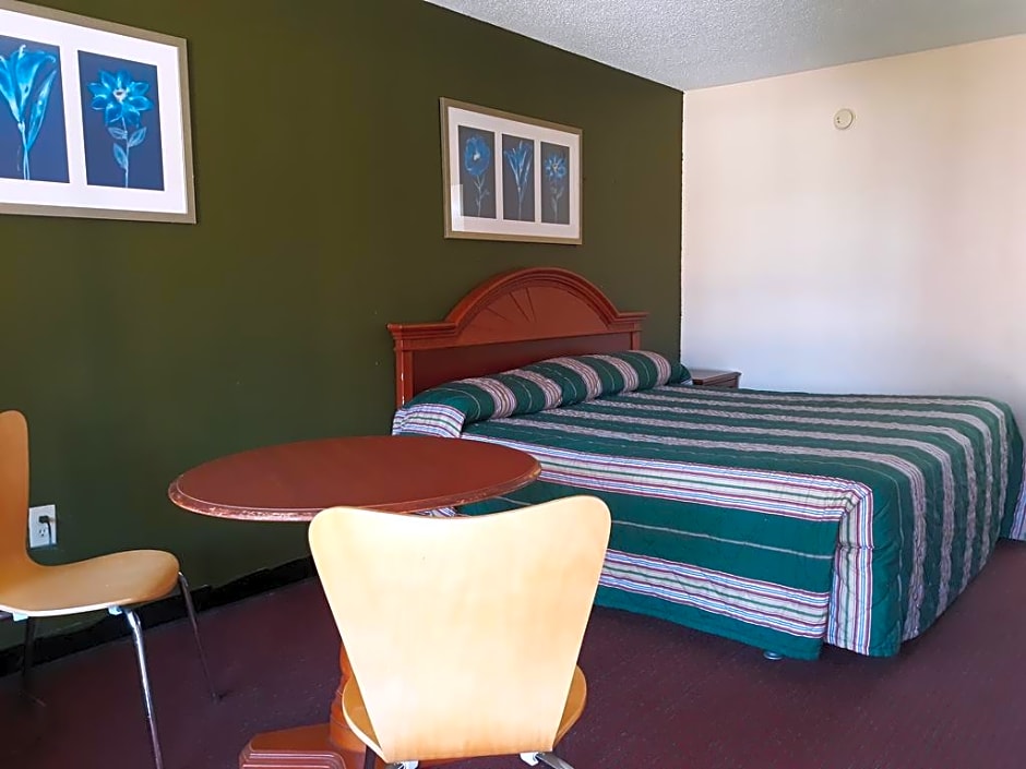 Americas Best Value Inn Stockbridge